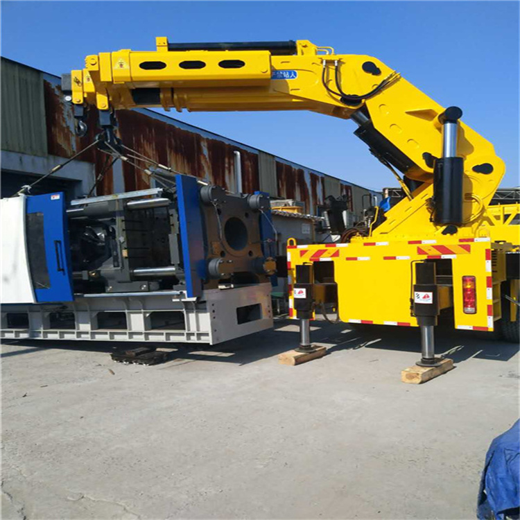 景德镇 大吨位折臂吊出租费用解析：一小时租赁多少钱