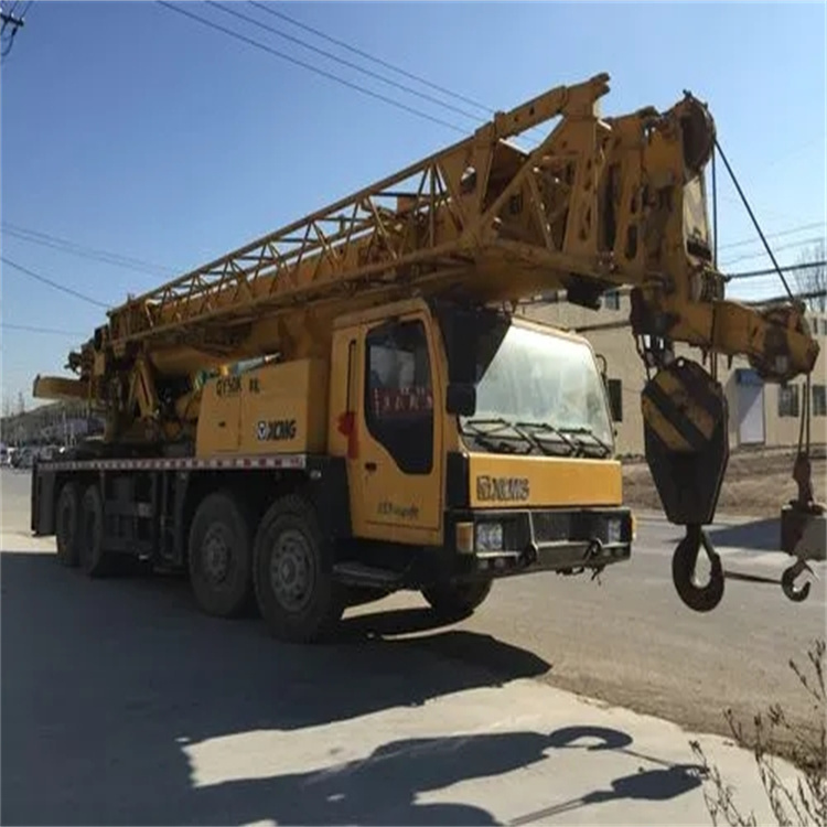 景德镇吊车吊挖机的正确办法